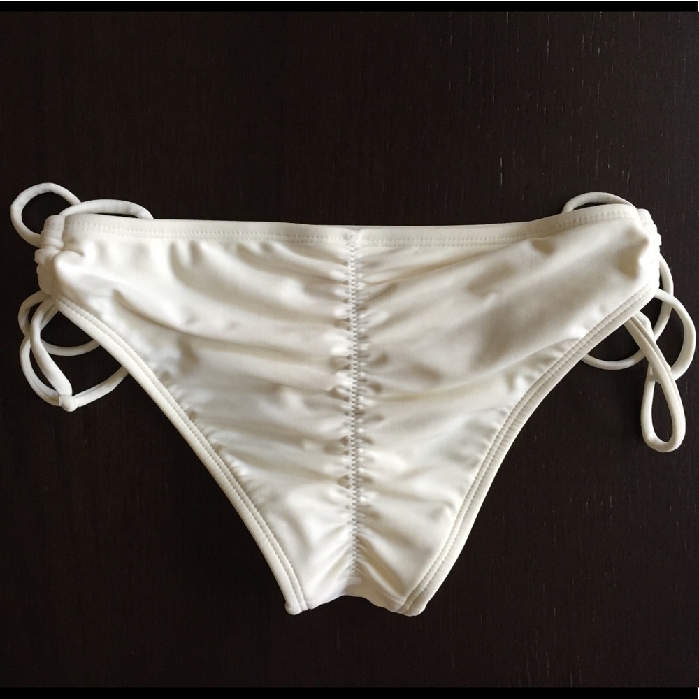 Xhilaration Off White Tie Bikini Bottoms XS